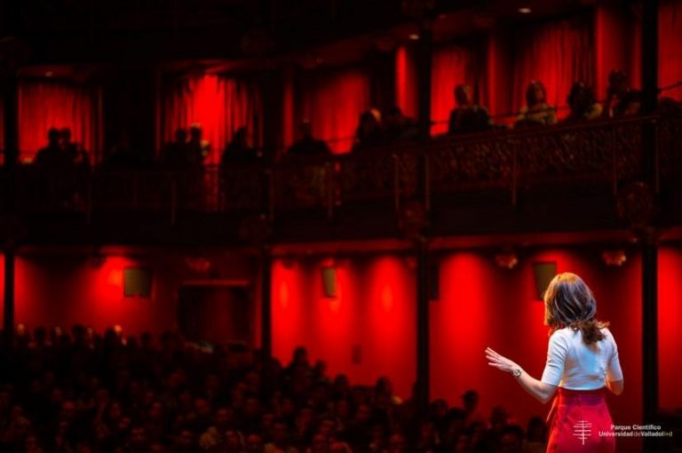 Isabel Moreno Meteoróloga Naukas